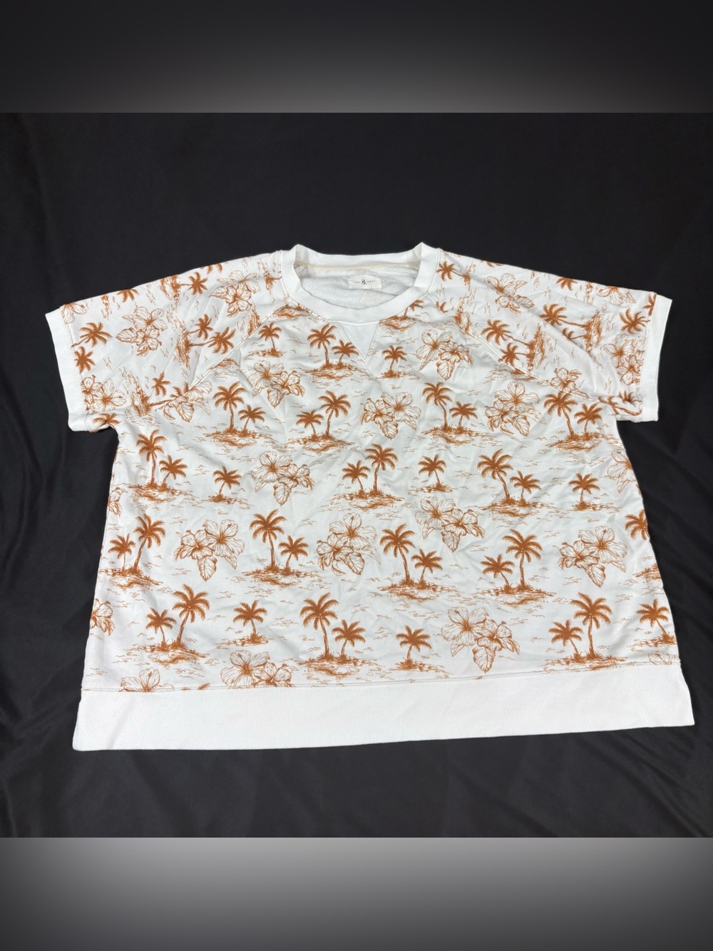 Lou & Grey Women Clear/Brown Palm Short Sleeve Sweatshirt..See Measurements.